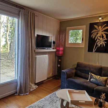 酒店 Les Cigales 罗什福尔-迪加尔